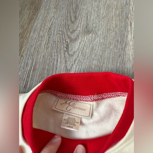 VTG M & C Sportswear Grandma Sweater Cardinal Embroidered Bird Cream Red Size L - Picture 6 of 8